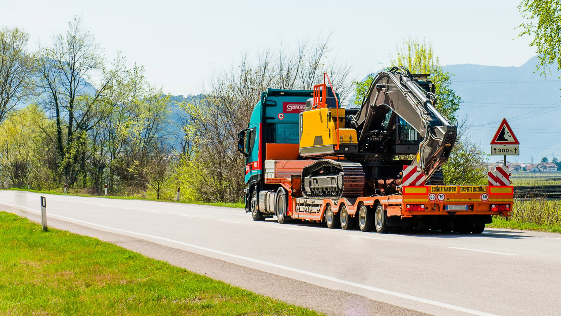 HeavyTransport_Volvo_NewTautliner-6045-1