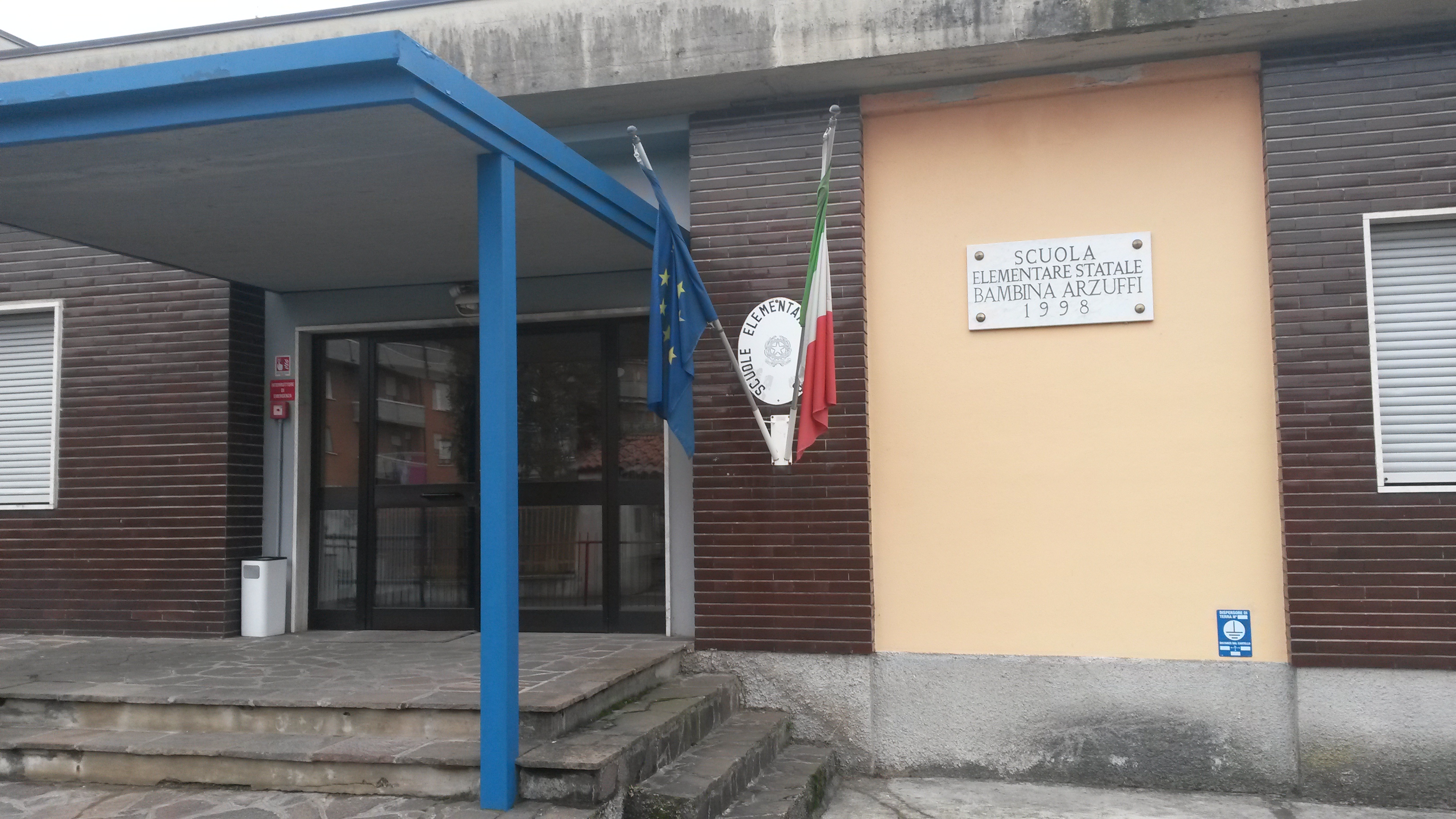 Scuola Primaria "Arzuffi Bambina" 